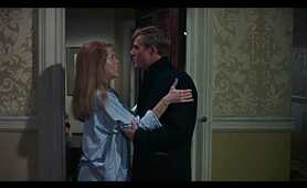 Jane Fonda & Robert Redford - Barefoot In The Park (1967) Plaza Hotel